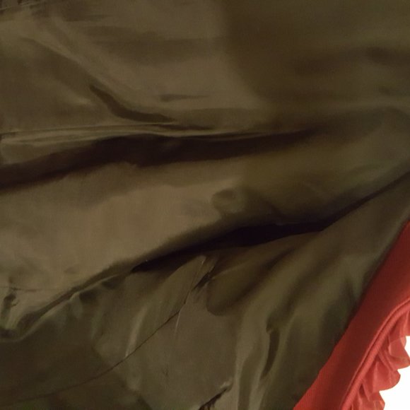 Red button ruffle suite jacket - Picture 8 of 8